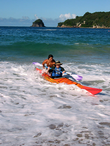 Beginner Guide To Sea Kayaking
